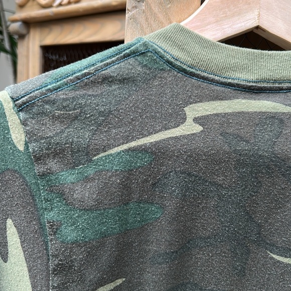 Bundle of Two Vintage Camo Baby Tees T-Shirts - Picture 12 of 15